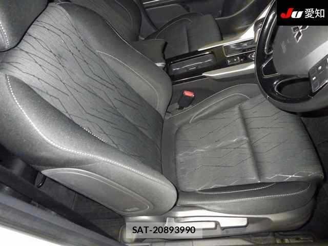 Mitsubishi ECLIPSE CROSS 2018 8786513-6