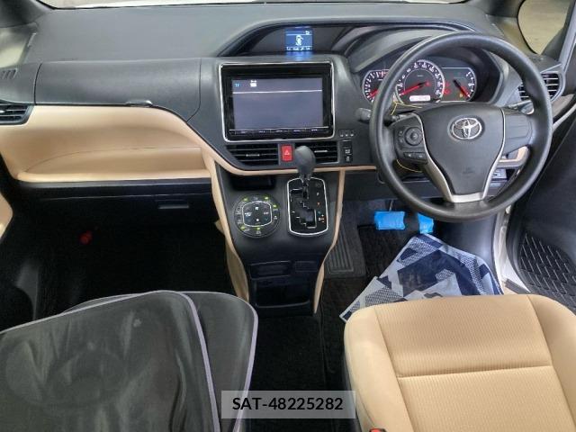 Toyota NOAH 2015 8706069-3