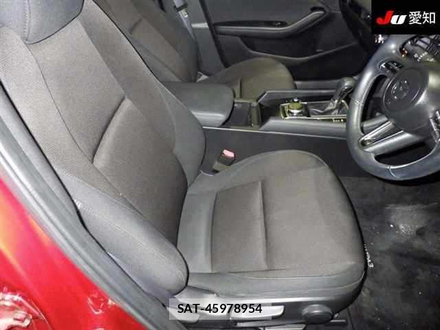 Mazda MAZDA3 2020 8802999-6