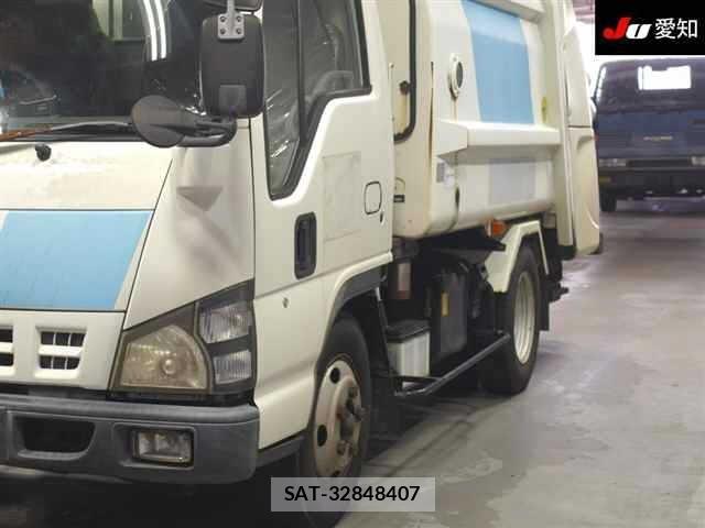Nissan ATLAS 2005 8895000-7