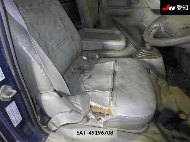 Mazda TITAN 2001 8927381-6