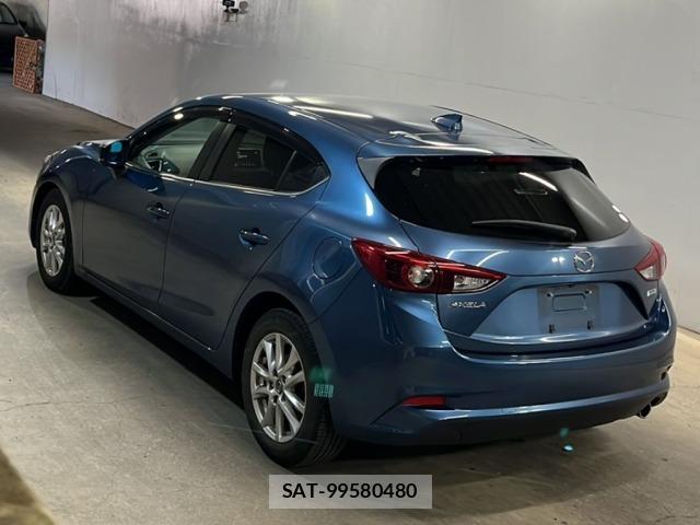 Mazda AXELA 2016 8864439-1
