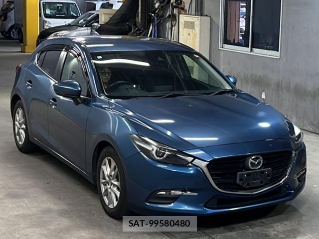 Mazda AXELA 2016 8864439-4