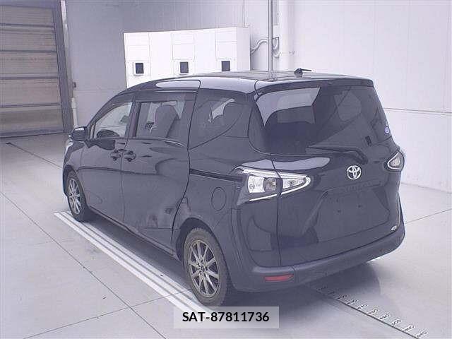 Toyota SIENTA 2021 8672318-1