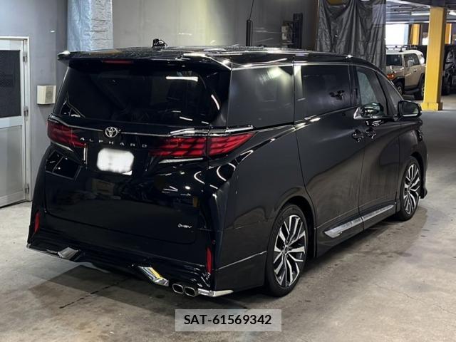 Toyota ALPHARD 2025 8715393-5