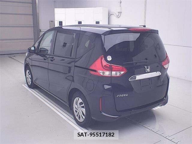 Honda FREED 2023 8716500-1