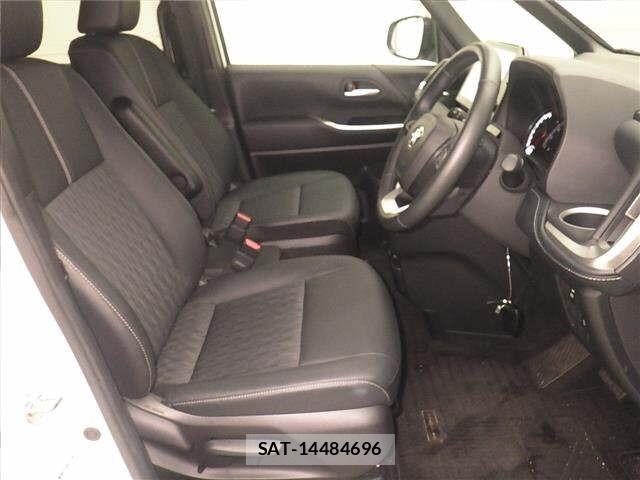 Toyota NOAH 2022 8722678-5