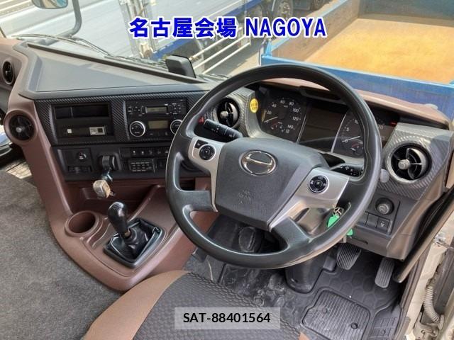 Hino PROFIA 2018 8679422-4