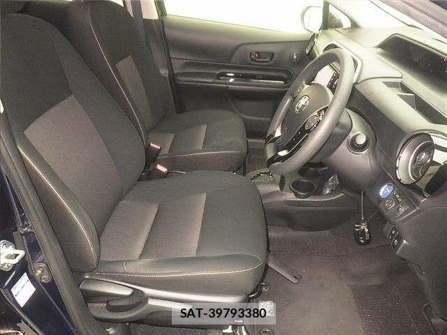 Toyota AQUA 2020 8949732-5