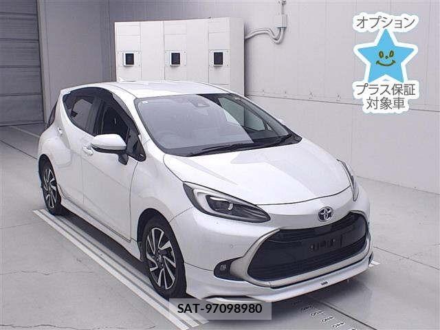 Toyota AQUA 2023 8949733-0