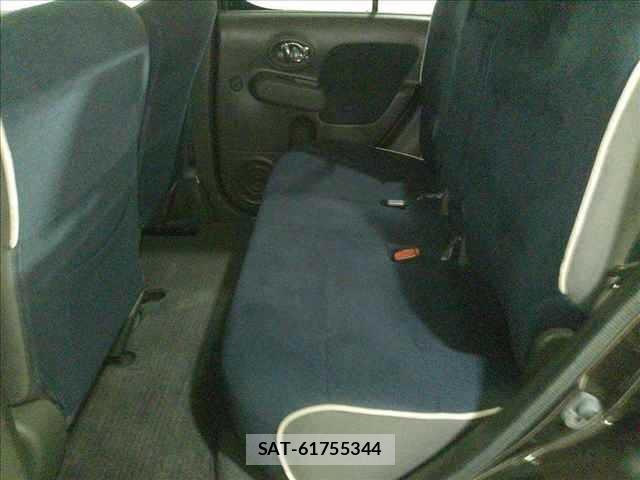 Nissan CUBE 2011 8717215-6