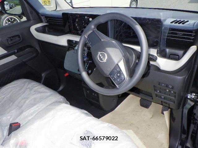 Nissan ROOX 2026 8862918-3