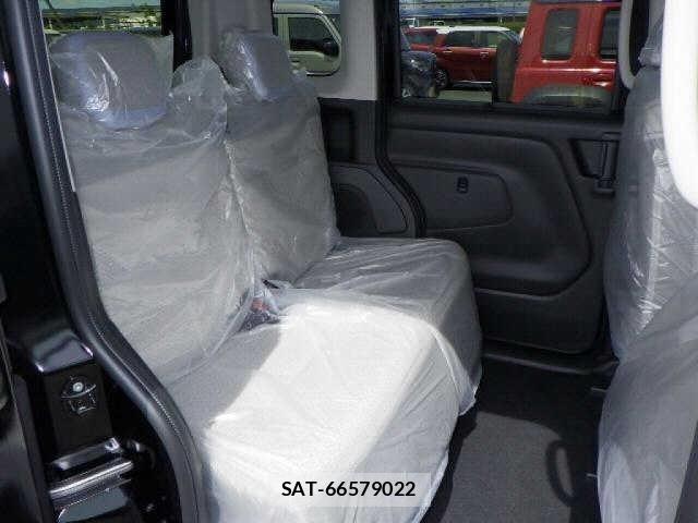 Nissan ROOX 2026 8862918-8