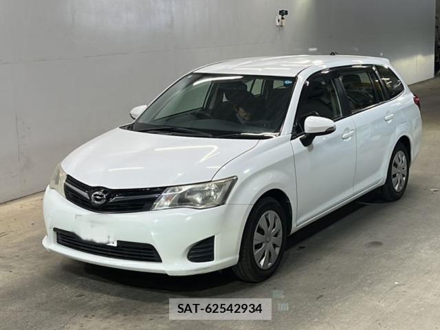 Toyota COROLLA FIELDER 2013 8825033-0