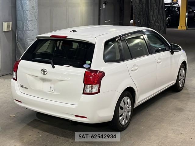 Toyota COROLLA FIELDER 2013 8825033-5