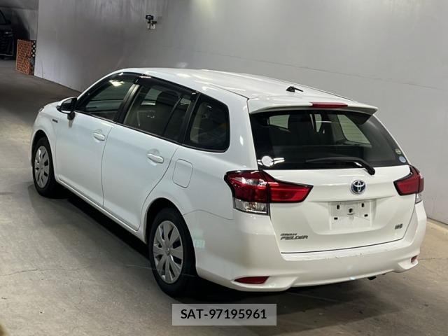 Toyota COROLLA FIELDER 2016 8825032-1