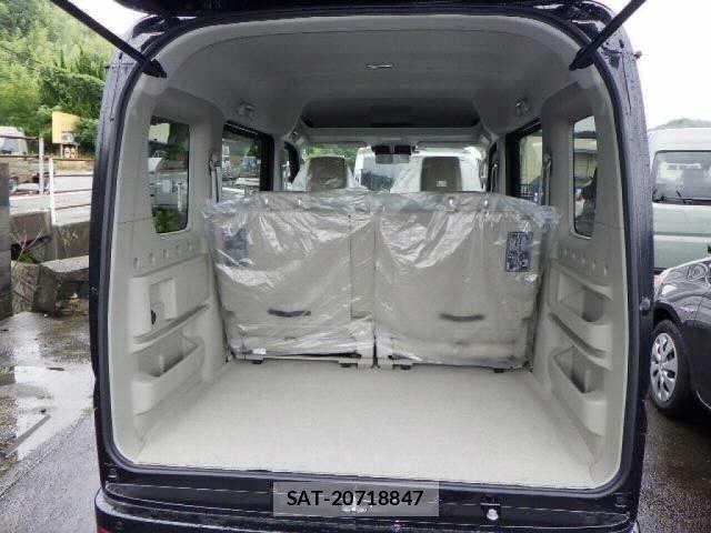 Suzuki EVERY WAGON 2026 8935120-9