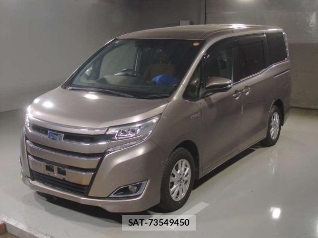 Toyota NOAH 2017 8765283-0