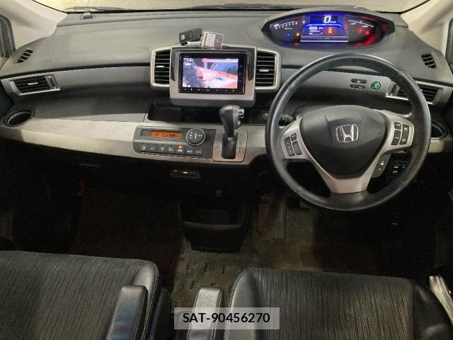 Honda FREED 2014 8821924-3