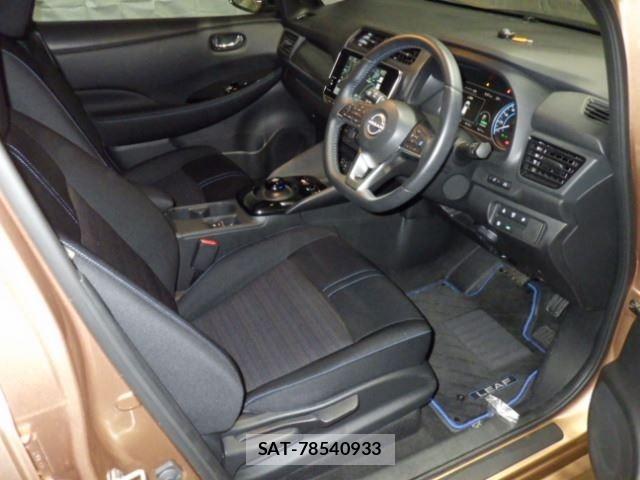 Nissan LEAF 2022 8863244-3