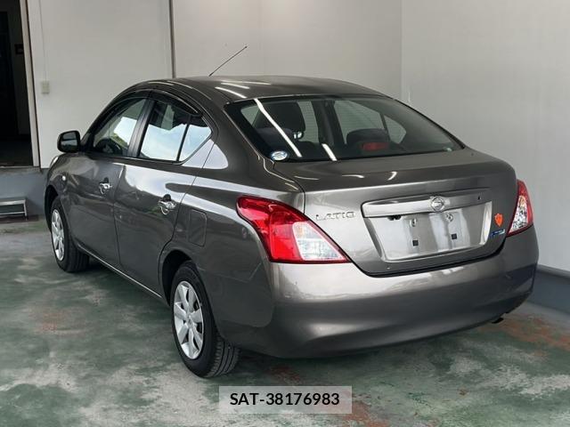 Nissan LATIO 2013 8675952-1