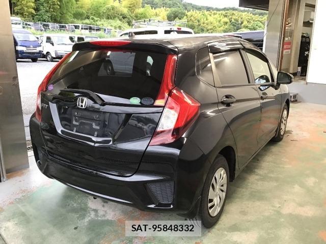 Honda FIT 2013 8703354-4