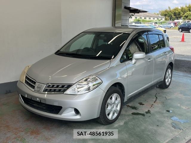Nissan TIIDA 2011 8919880-0