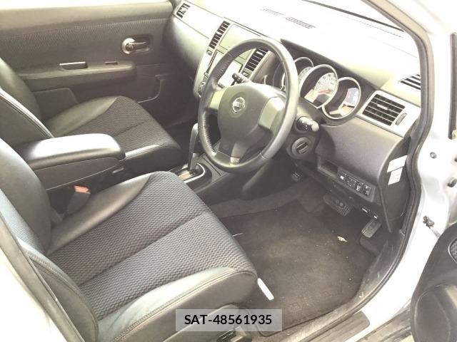 Nissan TIIDA 2011 8919880-5