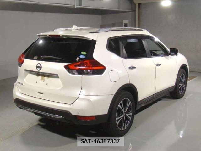 Nissan X-TRAIL 2019 8679301-1