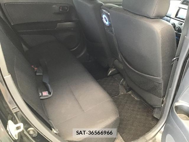 Toyota BB 2011 8860509-6