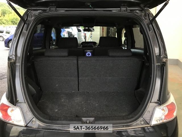 Toyota BB 2011 8860509-7