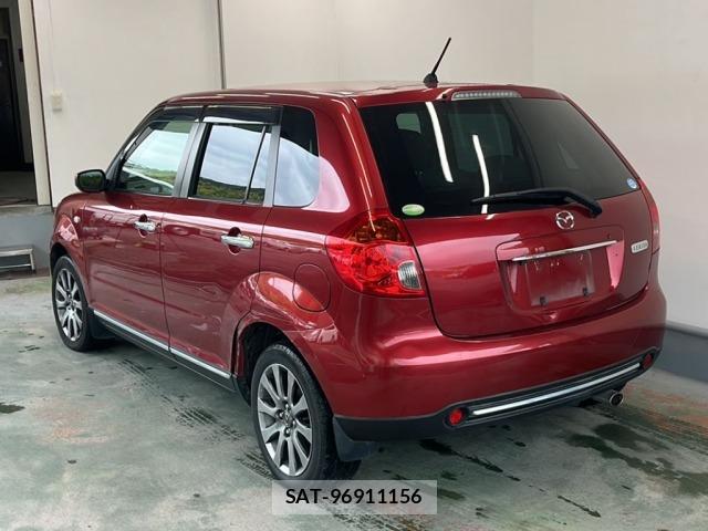 Mazda VERISA 2013 8676611-1