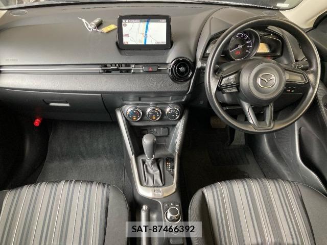 Mazda MAZDA2 2021 8809700-3