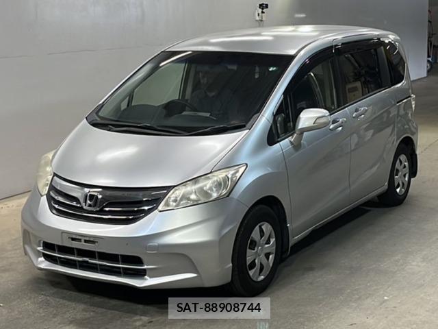 Honda FREED 2013 8821931-0