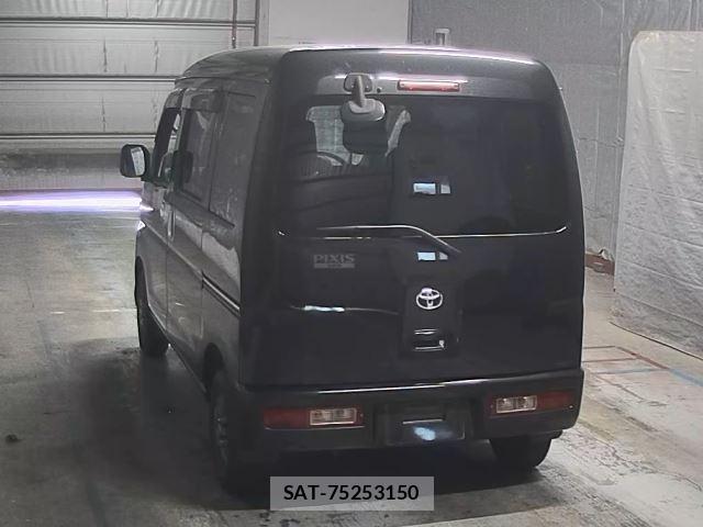 Toyota PIXIS VAN 2016 8677432-8