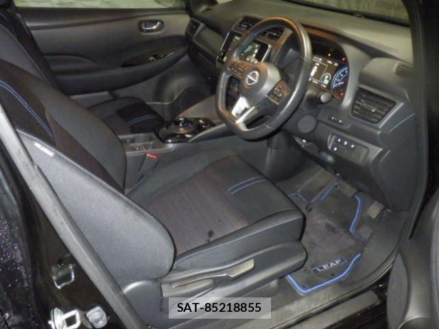 Nissan LEAF 2021 8928499-3