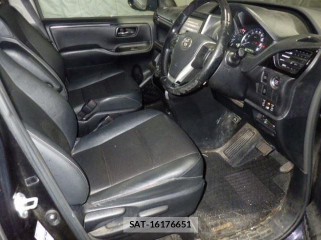 Toyota ESQUIRE 2015 8774551-3