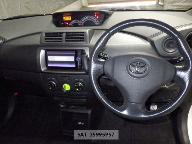 Toyota BB 2013 8678579-4
