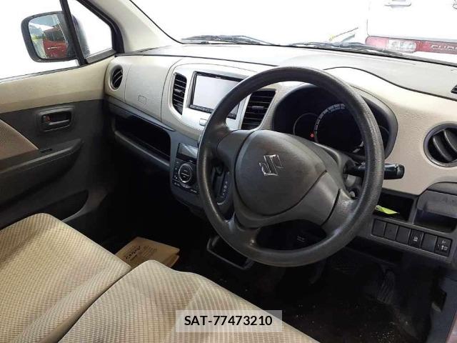 Suzuki WAGON R 2014 8919858-9