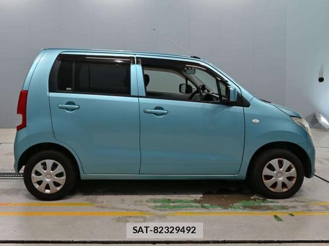 Suzuki WAGON R 2012 8919881-3