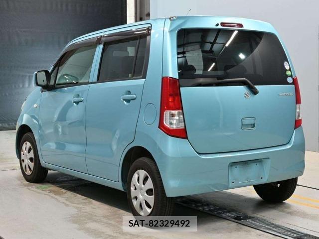 Suzuki WAGON R 2012 8919881-6