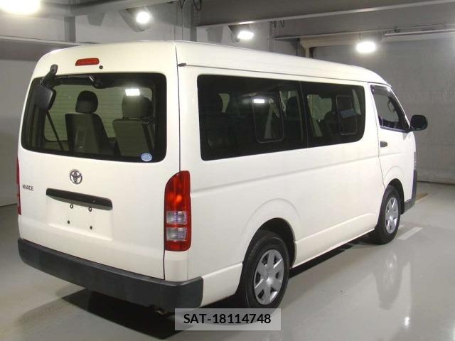 Toyota HIACE WAGON 2017 8861602-1