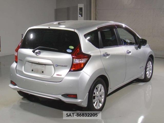 Nissan NOTE 2018 8693083-1