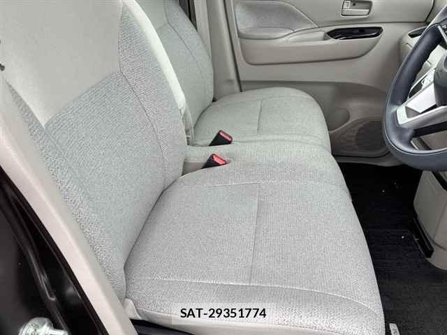 Nissan ROOX 2023 8685067-7