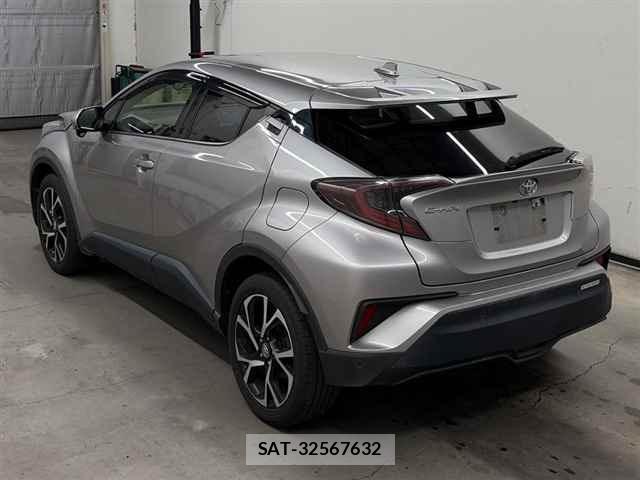 Toyota C-HR 2018 8862776-1