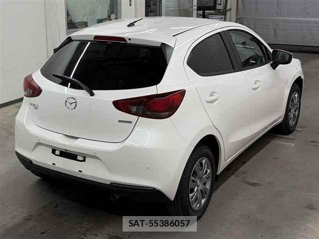Mazda MAZDA2 2025 8909946-5