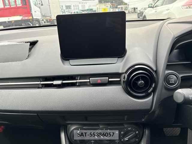 Mazda MAZDA2 2025 8909946-6