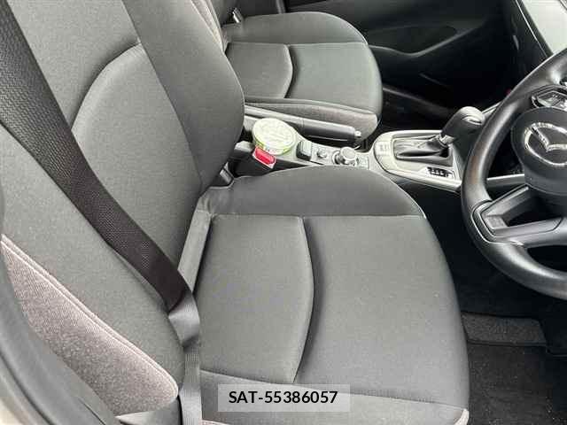 Mazda MAZDA2 2025 8909946-7