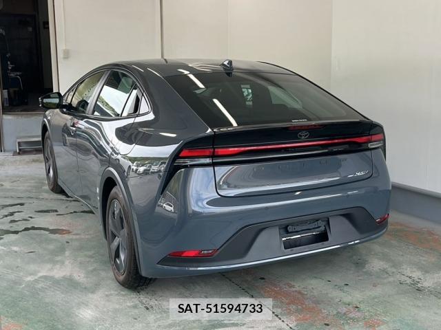 Toyota PRIUS 2024 8691902-1