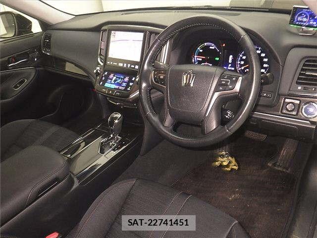 Toyota CROWN 2015 8734629-3